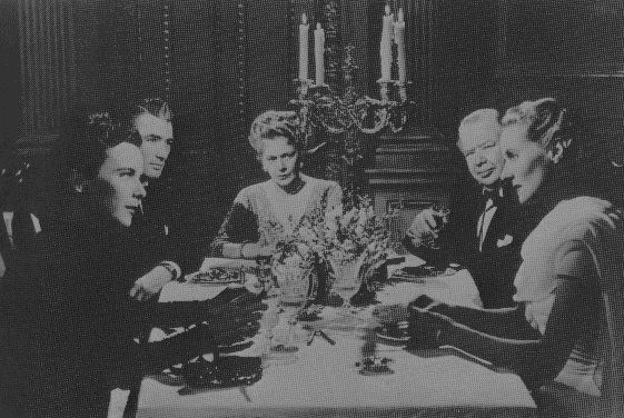 48_Paradine case:the dinner