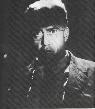 54_Raymond Burr