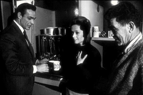 64_Connery, Hedren,