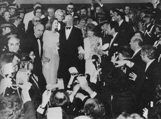 72_cannes.Grace,Hitch, Alma.jpg